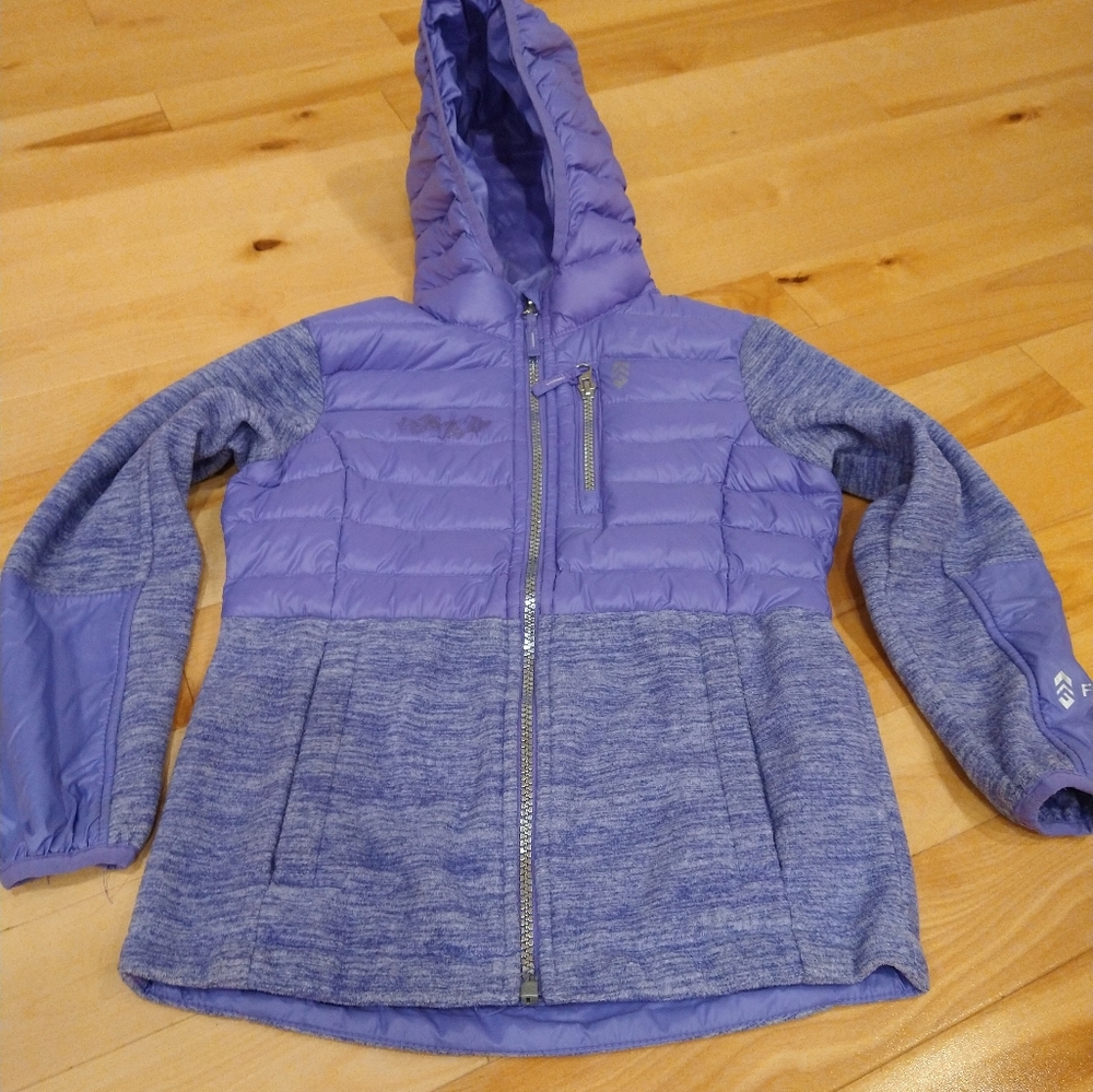 XS 5/6 Free country purple jacket *glue imperfection*